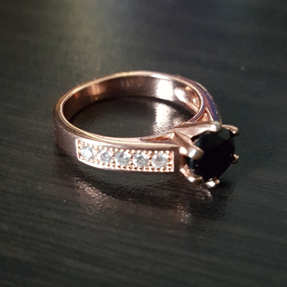 Rose Gold- Black Ring
